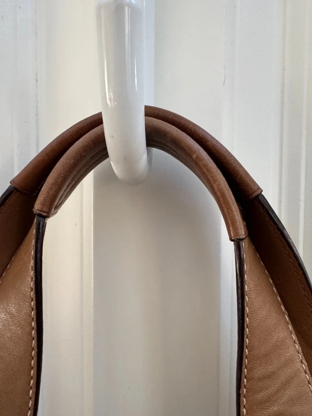 Coach Vintage Brown Signature Canvas Shoulder Bag with Tan Trim - Picture 7 of 16